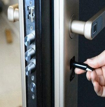 张湾开锁 张湾开锁公司开修指纹锁